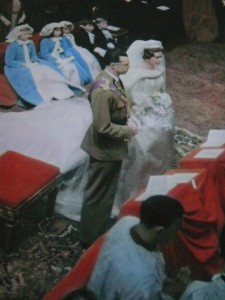 Traje de Novia con cuello de Bison Blanco 53